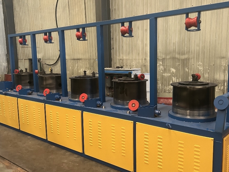 Structural Design and Process Analysis of Pulley-Type Wire Drawing Machines