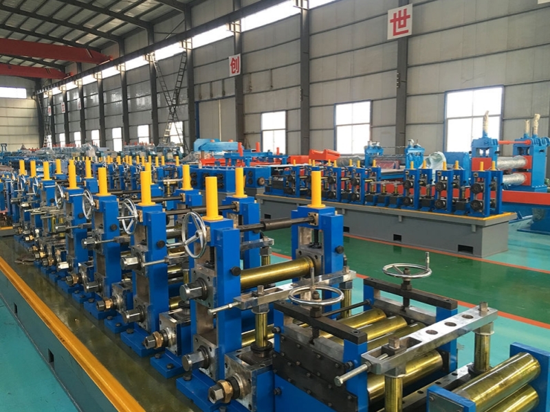 erw pipe machine.jpg